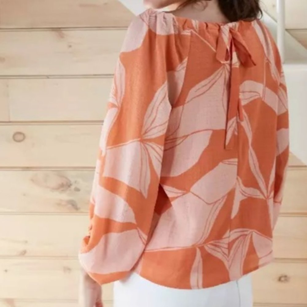 Women's Floral Print Long Sleeve Chiffon Blouse - Picture 2 of 5